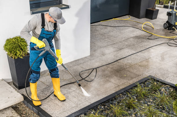 Best Pressure Washing Brick  in Lowell, MA
